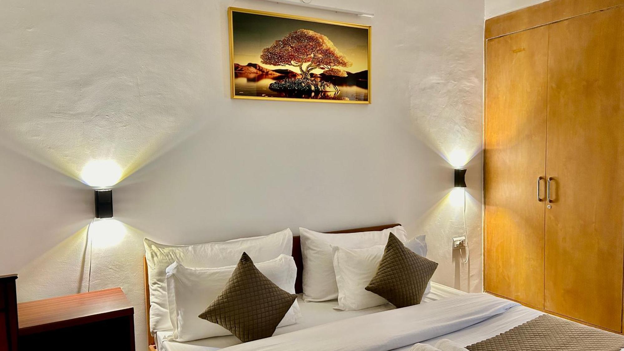 Aura Luxury Studio I Couple Friendly I Near Golf Course Road, Sector 57, Γκουργκάον Εξωτερικό φωτογραφία